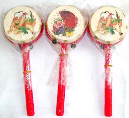 Oriental tattoo pattern decor wooden shaker with red handle 