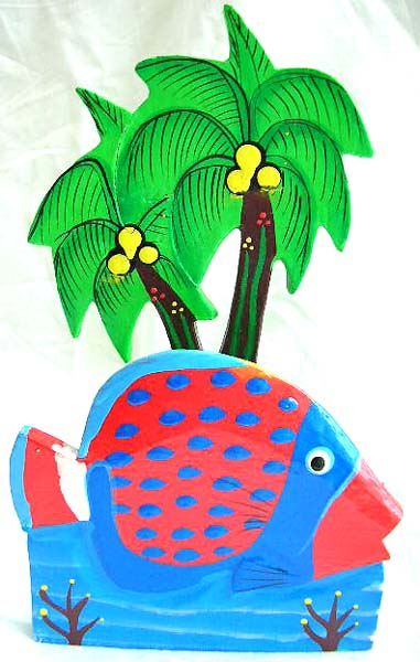 Color painting wooden tropical tree fish in sea napkin holder