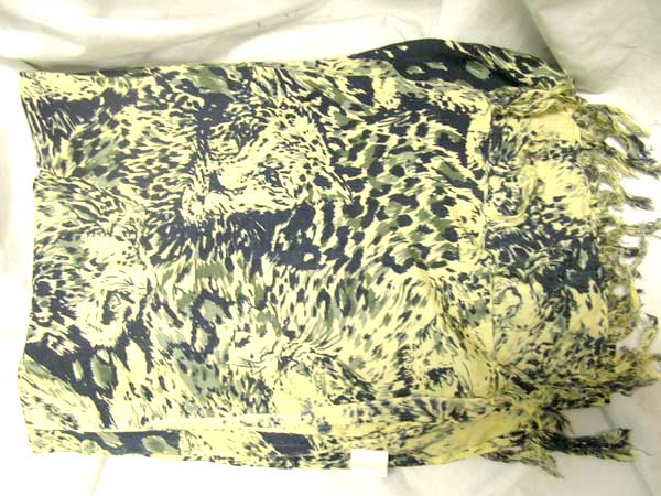 Beach supply company wholesaler, High style african animal print design on indonesian beach shawl wrap around