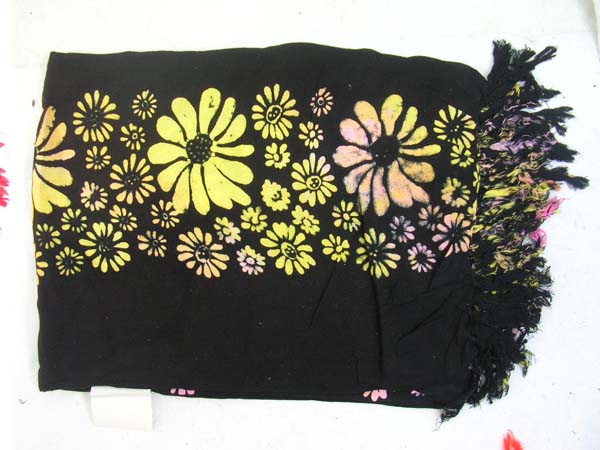 Fantasy vacation supply store manufactures Artisan designer wear indonesian fashion wrap skirt with daisy  flower 