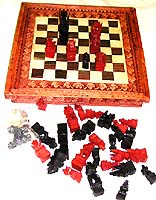 Wooden chess box set with chess table can be flipped to close