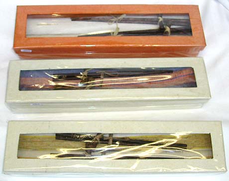 Asian art gift idea- assorted color fashion chopstick box set with table runners 