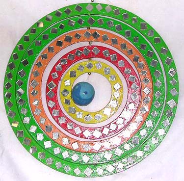 Assorted color circle wooden mobile with assorted pattern design rotating center 
