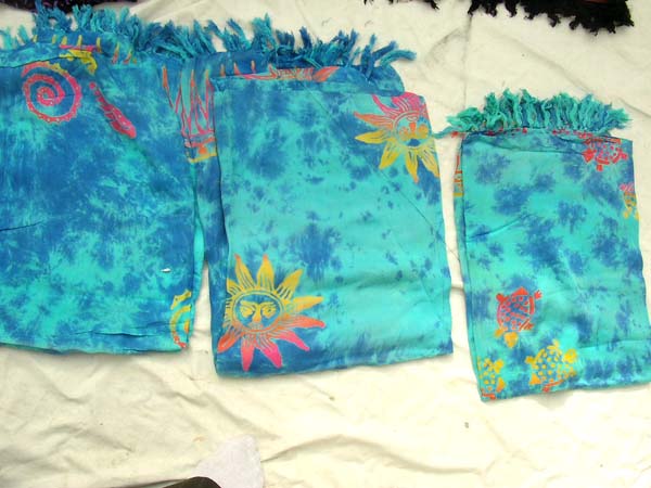 Indonesian wholesale shopping, Summer sky colored caribbean pattern on tie dyed blue wrap around