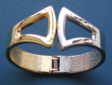 Wholesaler's contemporary jewelry online store wholesale fashion bangle in gold and silver 2-tone with double fan shape central design
