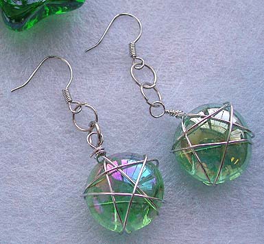 Wholesale manufactuer fashion jewelry online shop wholesale wire star fashion earring with green glass bead