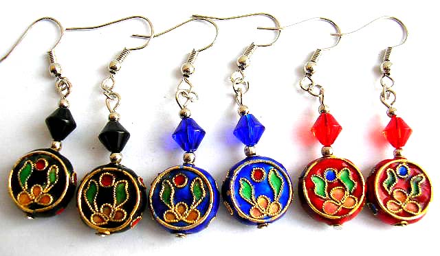 Fashion earring with fish hook back holding a diamond shape bead and a flower pattern decor handmade enamel cloisonne flat circular bead