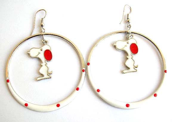 Fashion fish hook earring with color painted, snoopy in circle pattern design