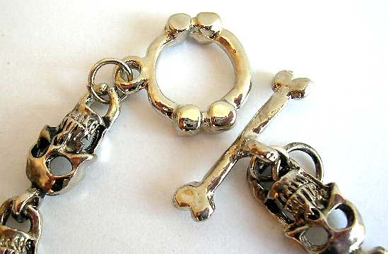 Medieval, goth, romantic rose flower skull dead jewelry gift -toggle slave bracelet with sharp nail half armour ring and skull link chain 