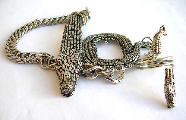 Wholesale gothic jewelry, flat lizard fashion slave bracelet 