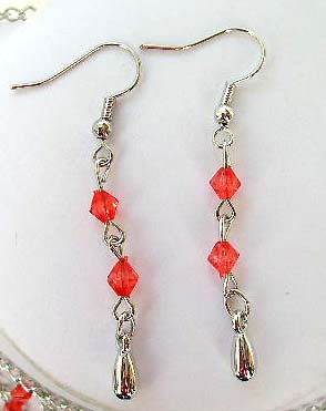 Fashion necklace and earring set, chain necklace with multi reddish rhinestone embedded web shape dangle pendant at center, beaded fish hook earring for match up  