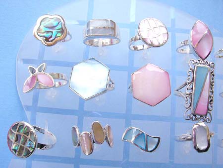 Costume jewelry wholesale sterling silver, ring in assorted design adorned with seashell 
